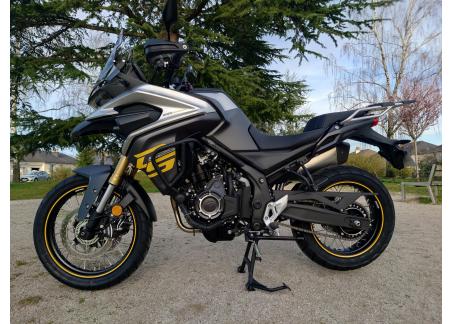 VOGE 525 DSX comme Neuve : 856 kms ! Possible 250€*x 24mois