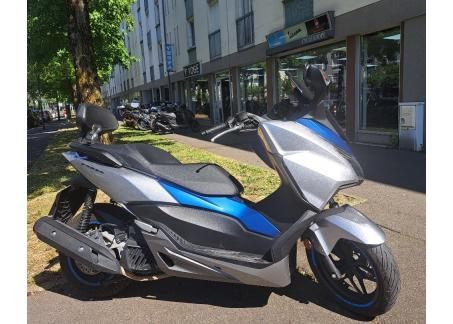 HONDA FORZA NSS 125 ABS – ÉTAT EXCEPTIONNEL / possible 700€ x 4fois CB