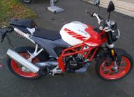 SWM VAREZ 125 ABS comme Neuve, ex financement 20x 175 euros