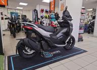 APRILIA SR GT 125 NEUF en PROMO / Ex Financé 25mois*x 152euros