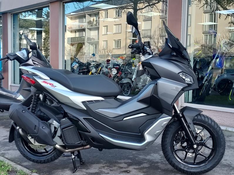 APRILIA SR 125 GT en promo -400€